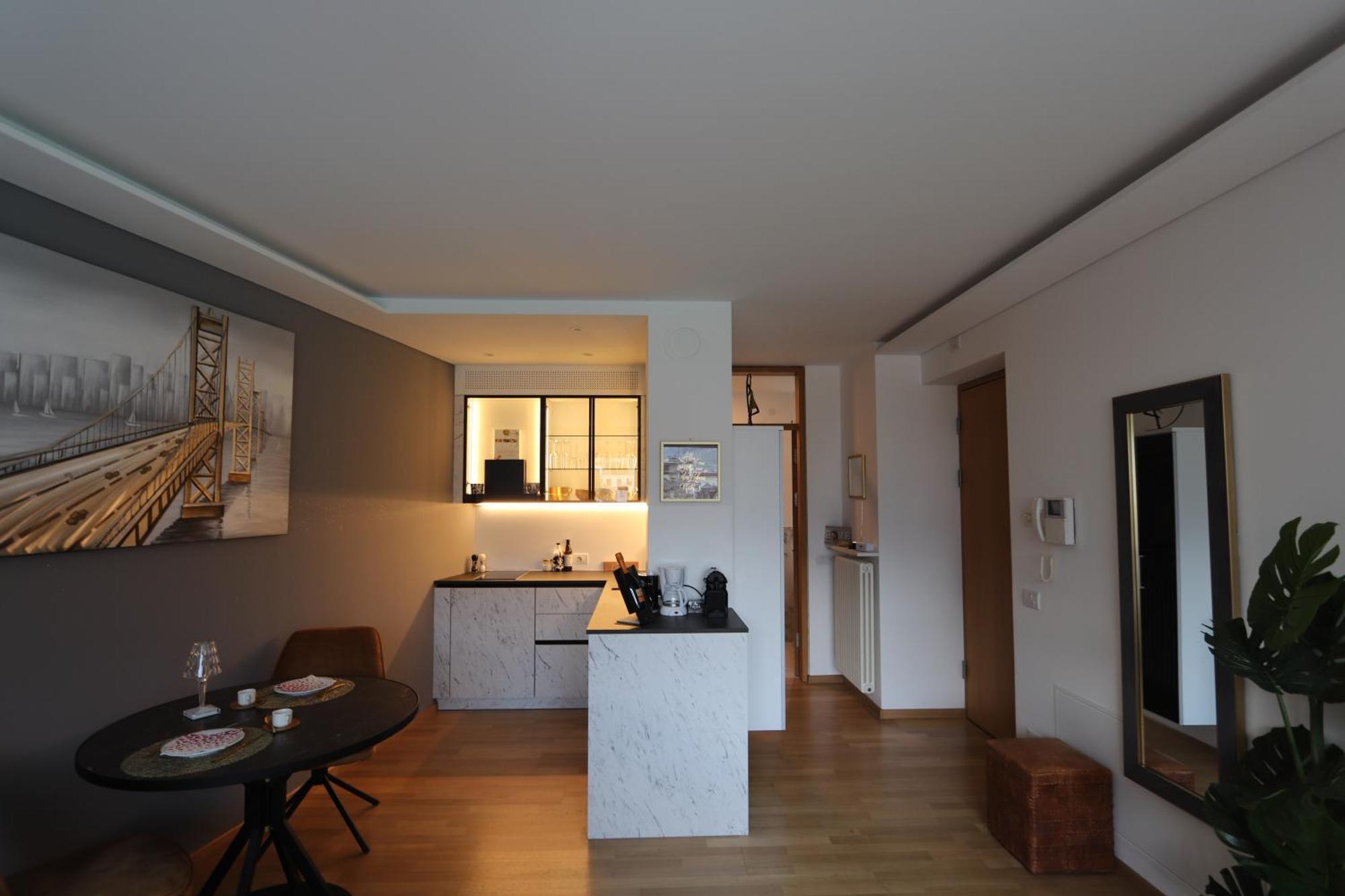 Ausblick Kleinjuwel Mit Panoramablick + Garage Apartment เมราโน ภายนอก รูปภาพ
